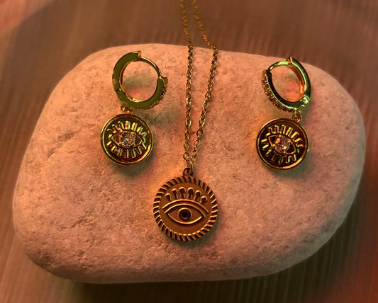 Third eye pendant